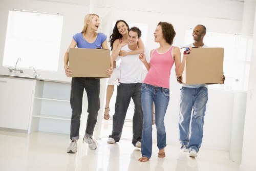 Home moving services in Holland Park